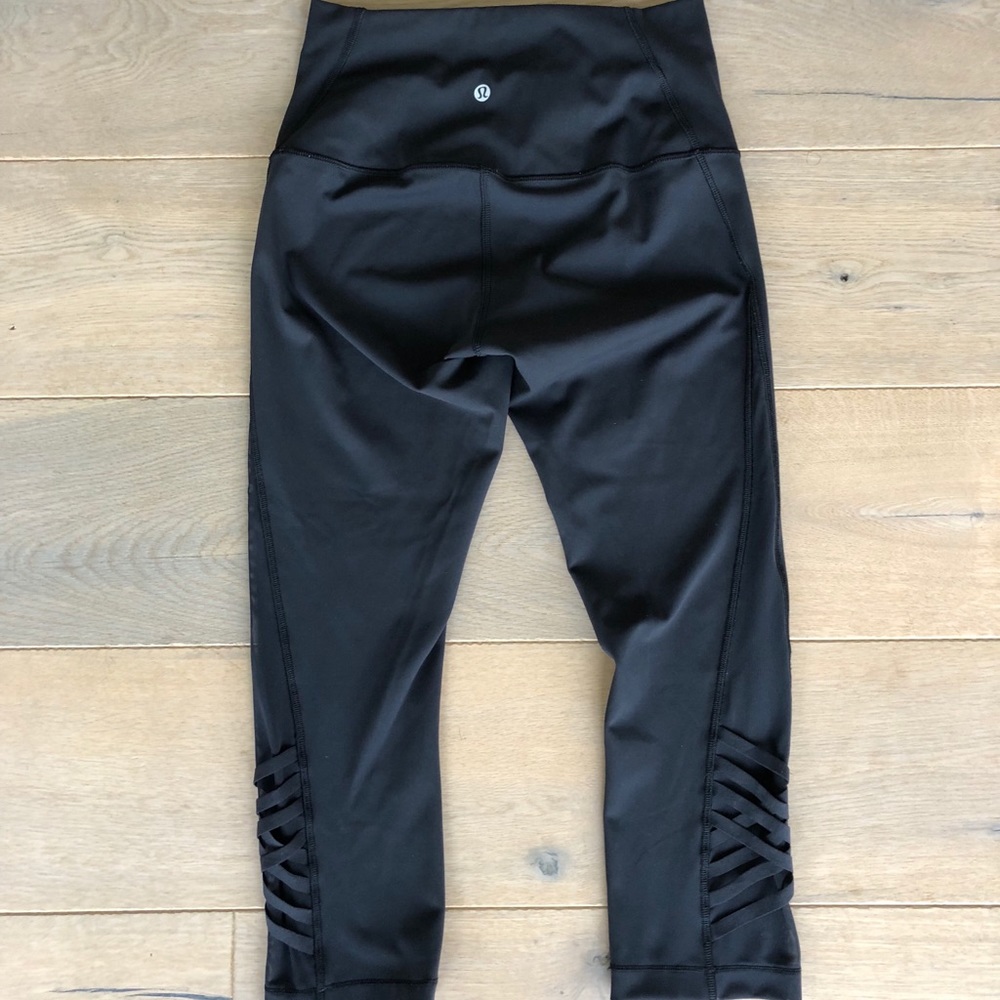 Lululemon crop leggings